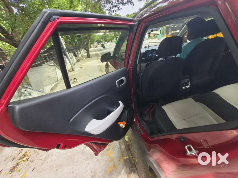 Hyundai Venue 1.2 S 2023 Petrol Manual