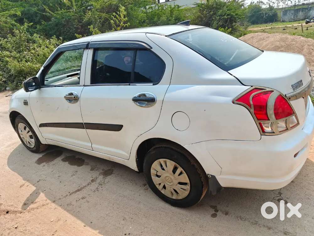 Maruti Suzuki Dzire Tour 2016