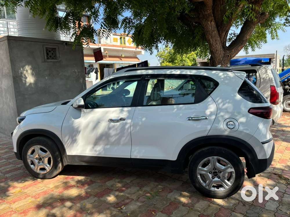 Kia Petrol Manual 2022