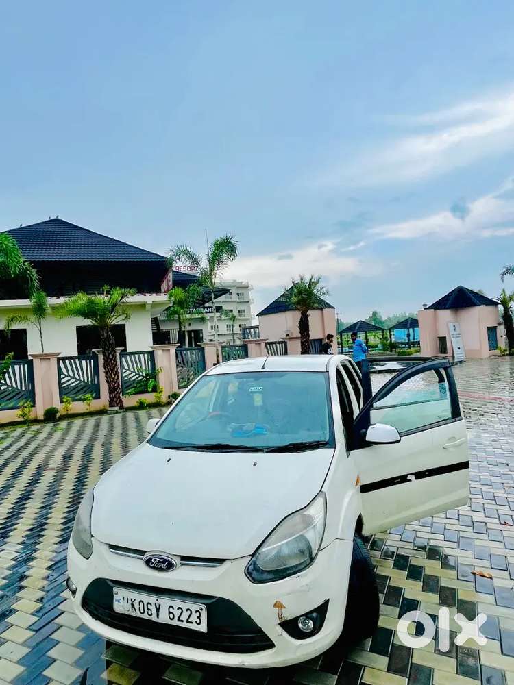 Ford Figo Diesel Titanium 2012