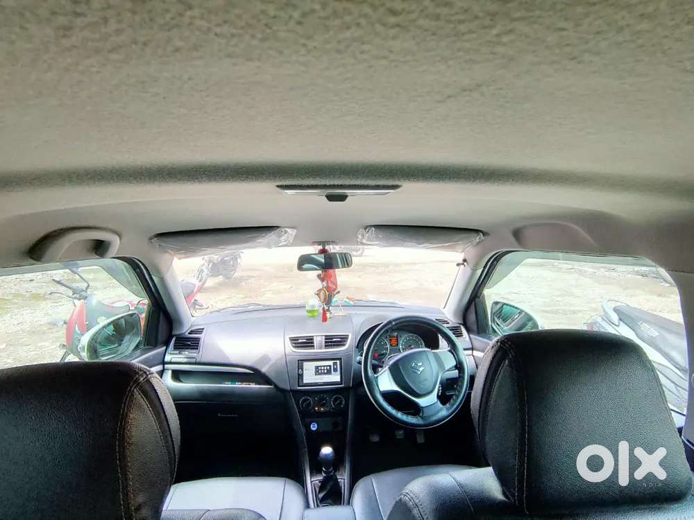 Maruti Suzuki Swift Vxi 2017