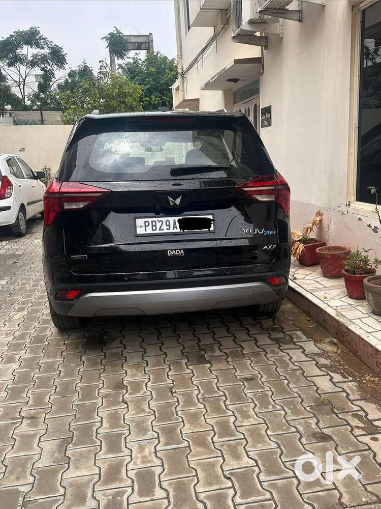 Mahindra Xuv 700 Ax7, 7200 Kms, Automatic, Diesel, Ebony Edition