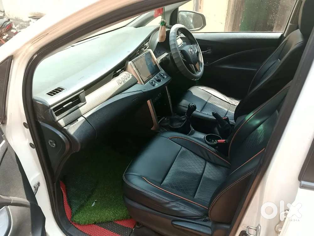 Toyota Innova Crysta 2017 Diesel Well Maintained