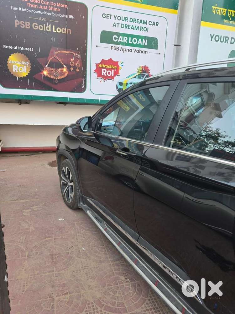 Mg Petrol Automatic 2025
