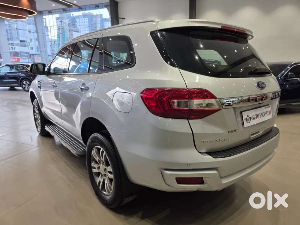 Ford Endeavour 3.2 Titanium At 4x4, 2017, Diesel