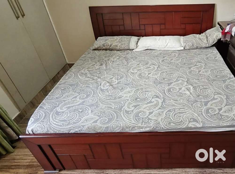 Premium Bed unused 1 month old