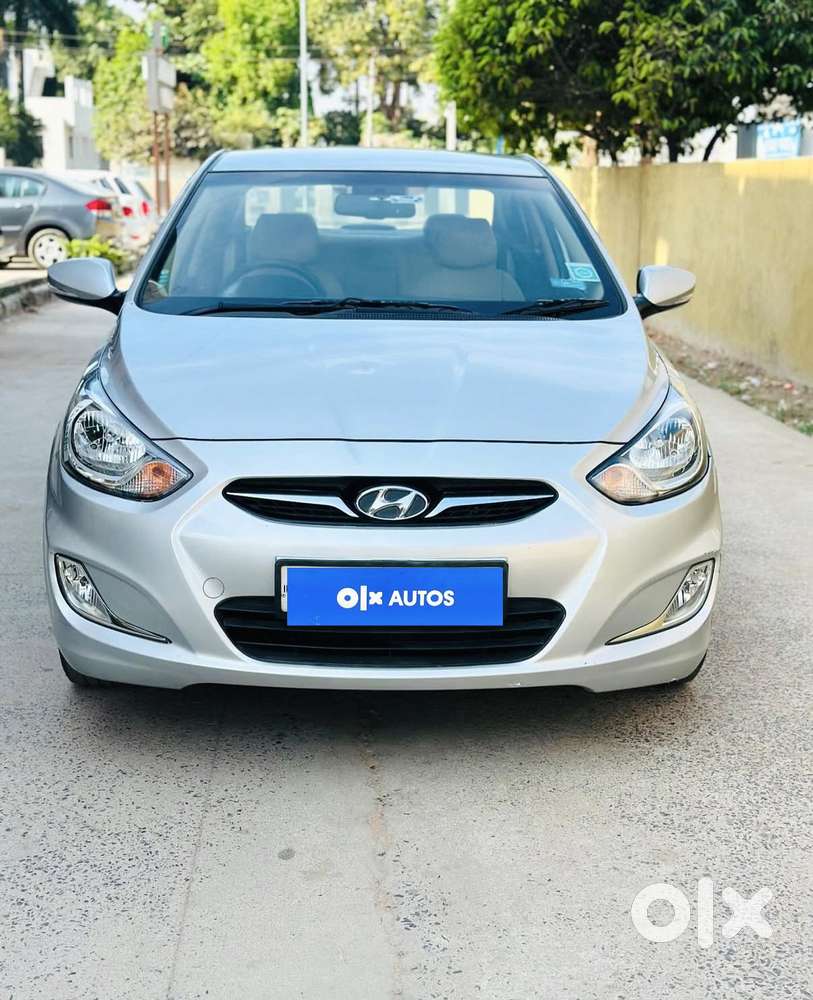 Hyundai Fluidic Verna 1.6 Vtvt Sx, 2013, Petrol