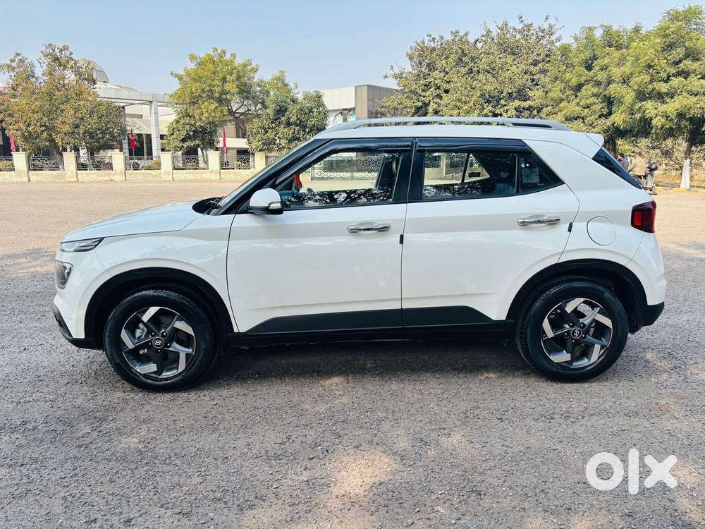 Hyundai Venue 1.0 Sx Turbo Dct, 2019, Petrol