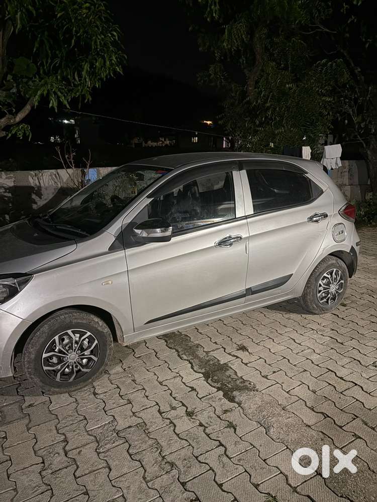 Tata Tiago Xm Petrol 2017