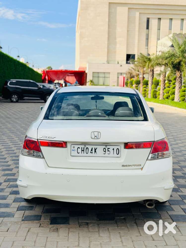 Honda Accord 2.4 Manual, 2009, Petrol