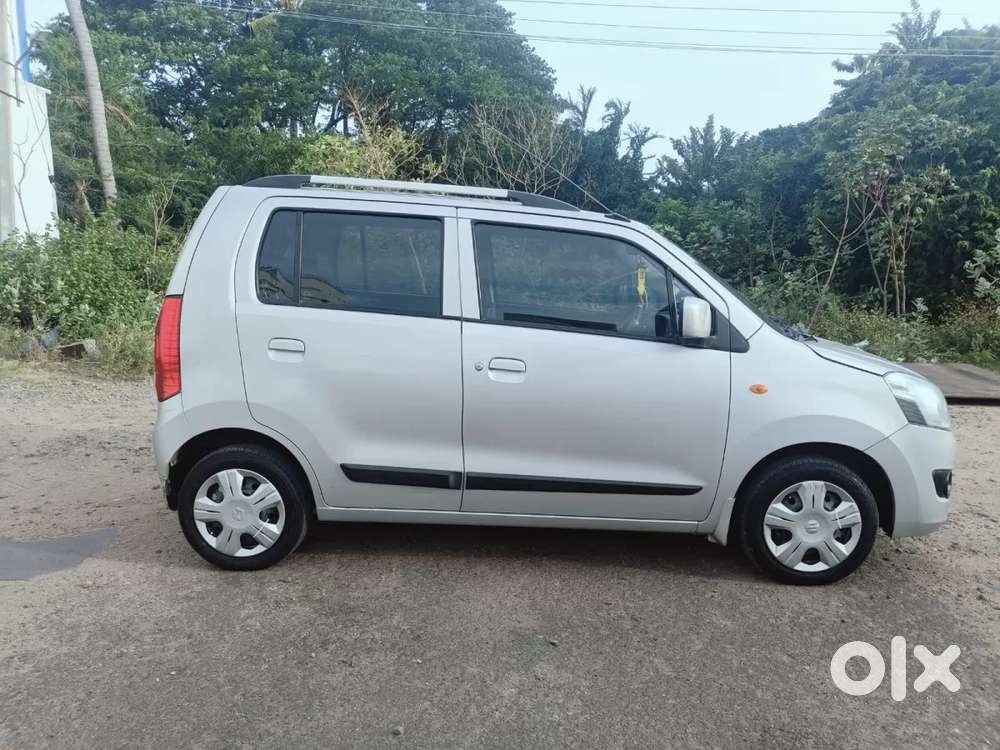 Maruti Suzuki Wagon R Vxi, 2013, Petrol