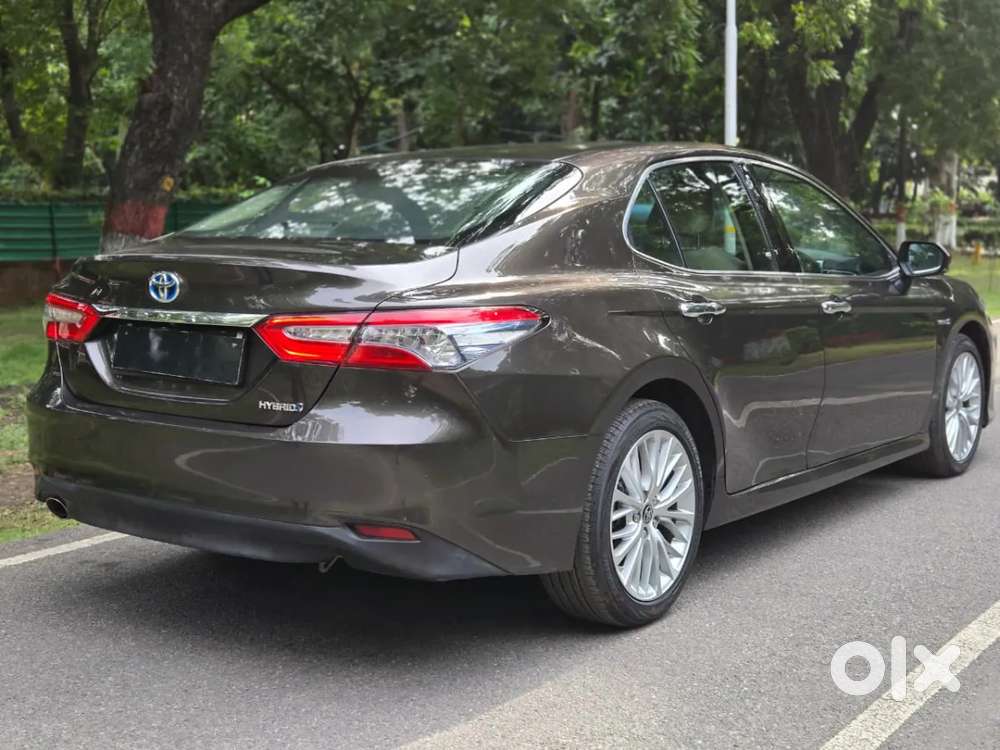 Toyota Camry Hybrid, 2021, Petrol