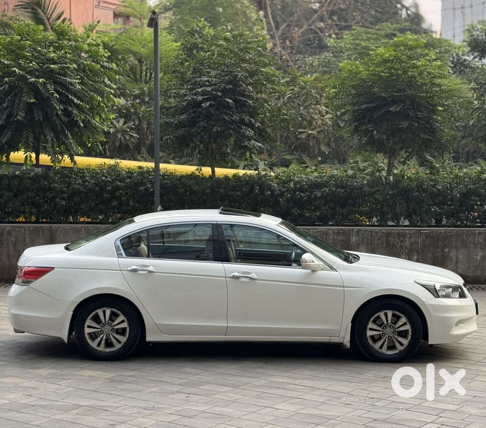 Honda Accord 2.4 Vti-l Automatic, 2012, Cng & Hybrids