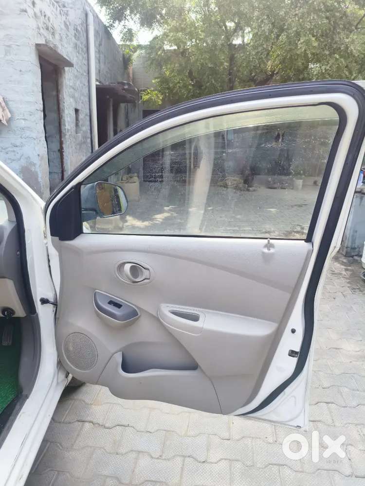Datsun Go 2015 Petrol 68000 Km Driven