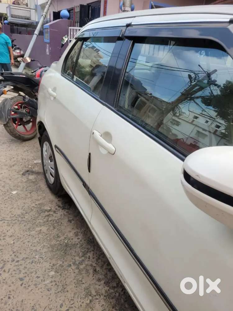 Maruti Suzuki Dzire 2013