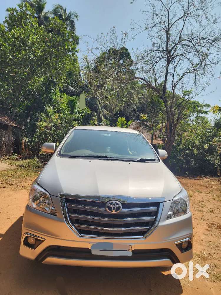 Toyota Innova 2014 Diesel Well Maintained