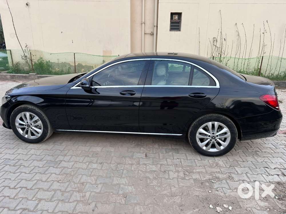 Mercedes-benz C-class 2021