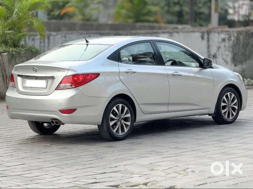 Hyundai Verna Vtvt 1.6 Sx, 2013, Petrol