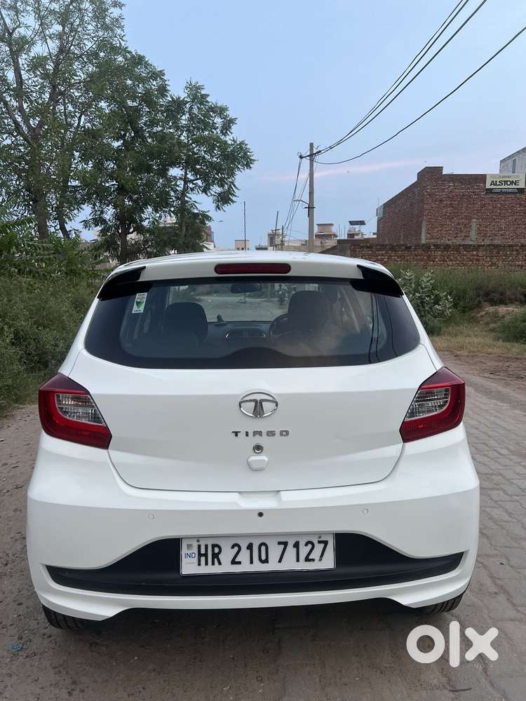 Tata Tiago 1.2 Revotron Xt (o), 2023, Petrol