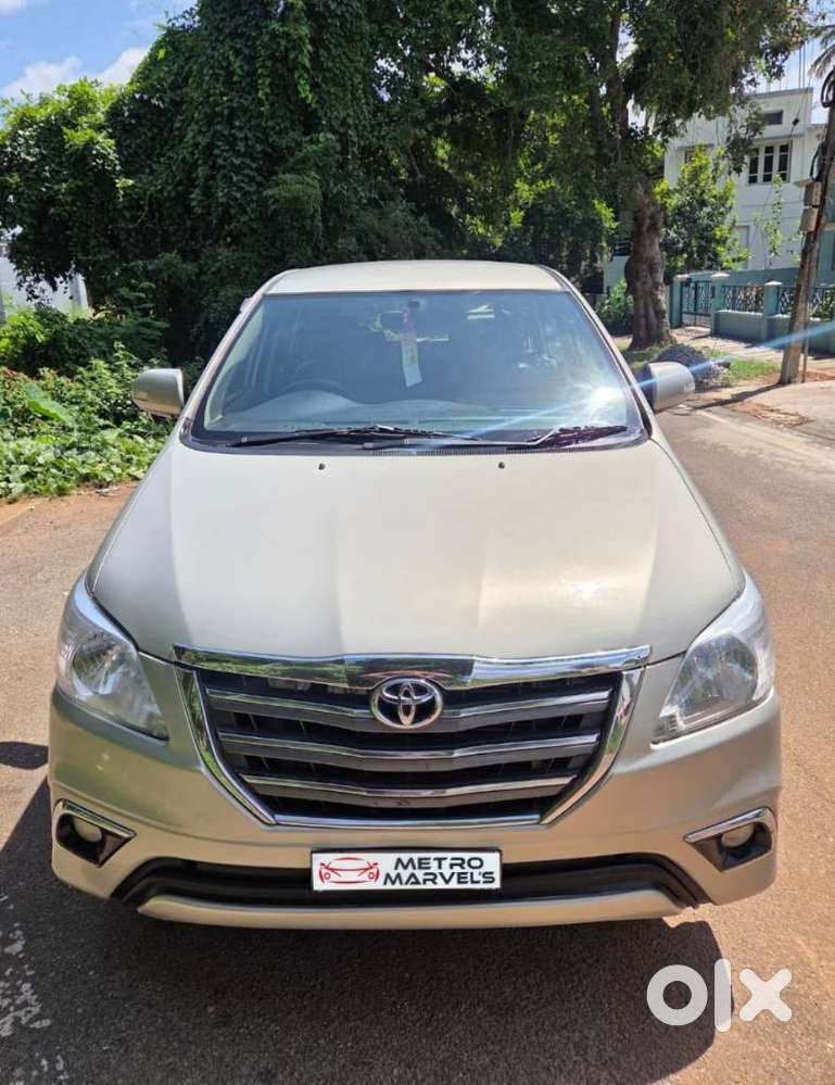 Toyota Innova 2.5 V 7 Str, 2015, Diesel