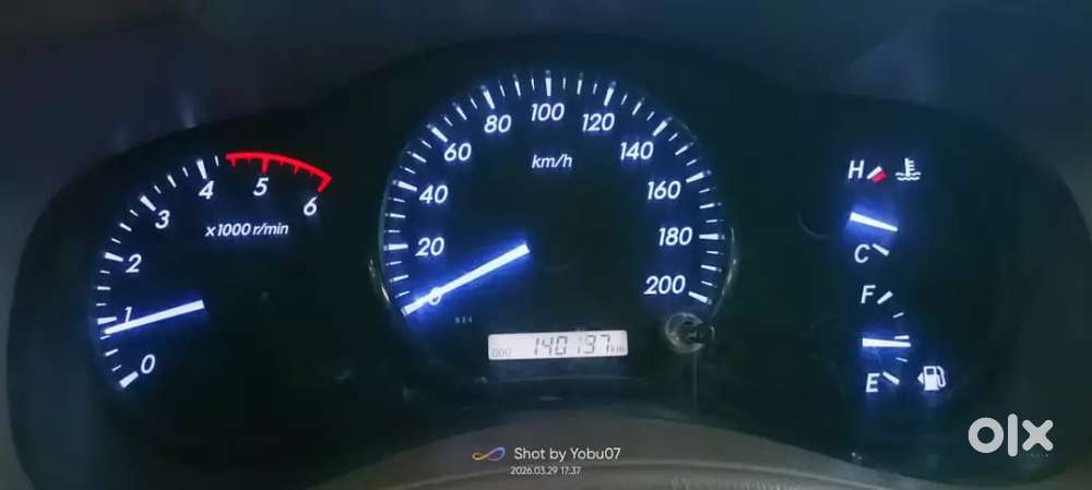 Toyota Innova 2015 Diesel 140000 Km Driven