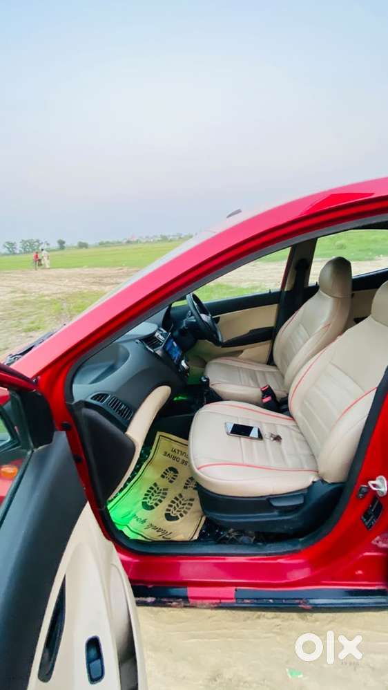 Hyundai Eon 2015 Well Maintained