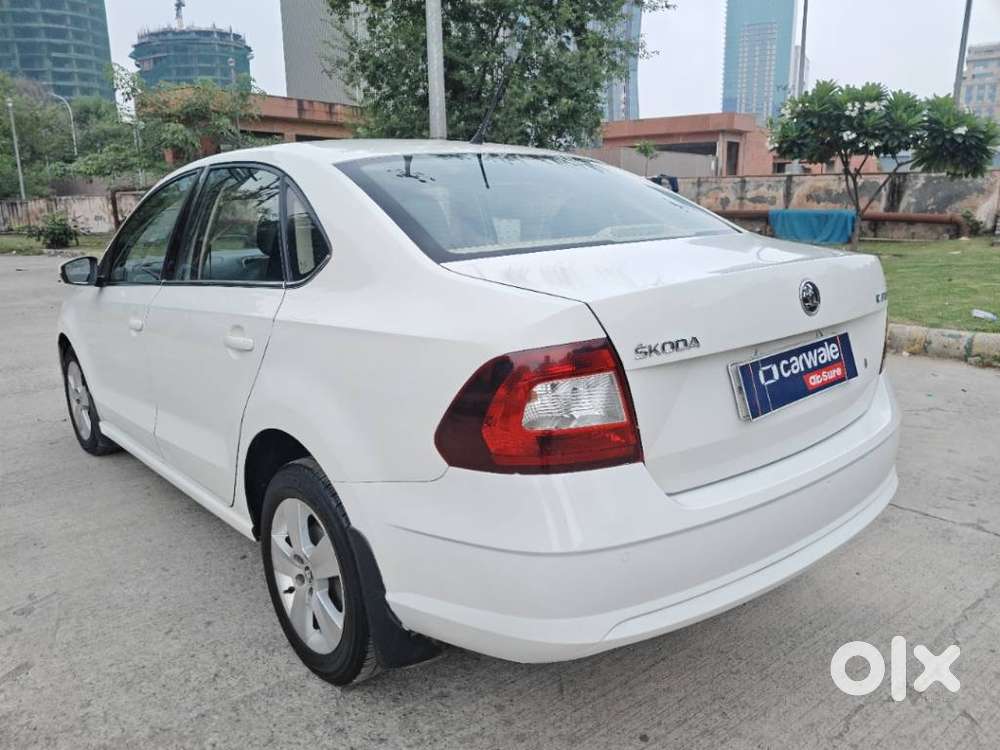 Skoda Rapid 1.0 Ambition Tsi At, 2021, Petrol