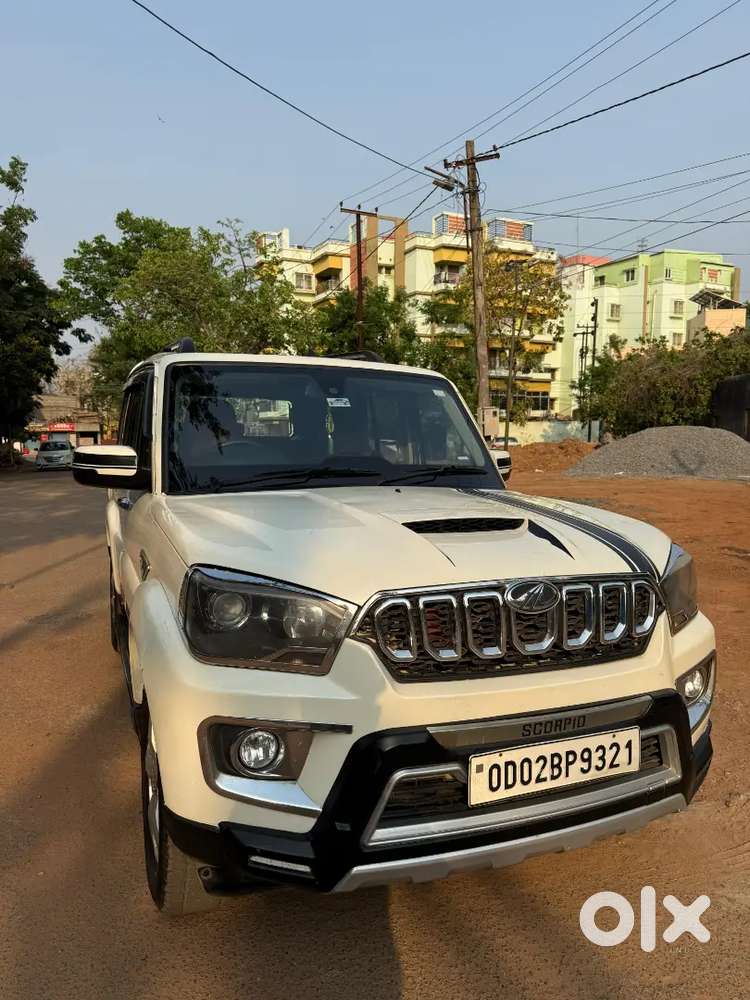 Mahindra Scorpio S11 2021