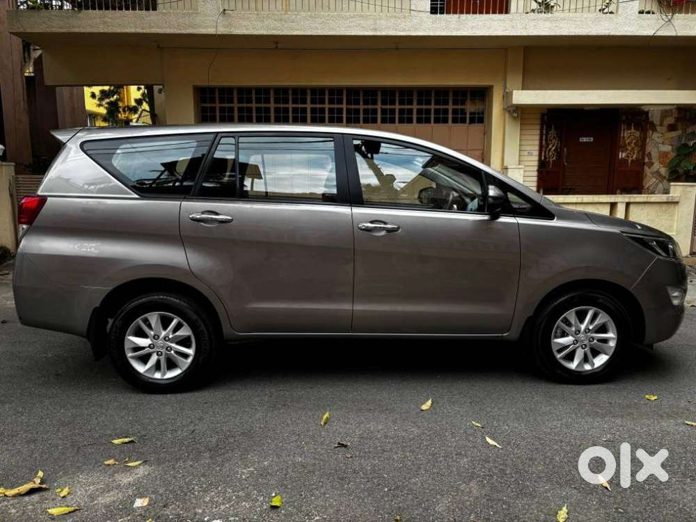 Toyota Innova Crysta 2.4 G Plus Mt 8s, 2020, Diesel