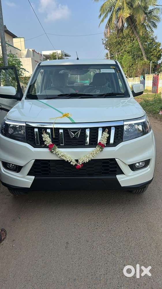 New Mahindra Bolero Neo Full Option - Low Mileage