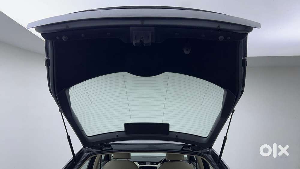 Skoda Octavia 1.8 Tsi Style At, 2017, Petrol