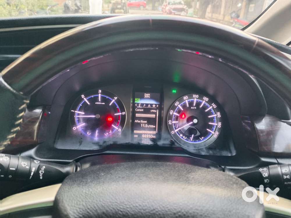 Toyota Innova Crysta 2.4 V 8 Str, 2021, Diesel