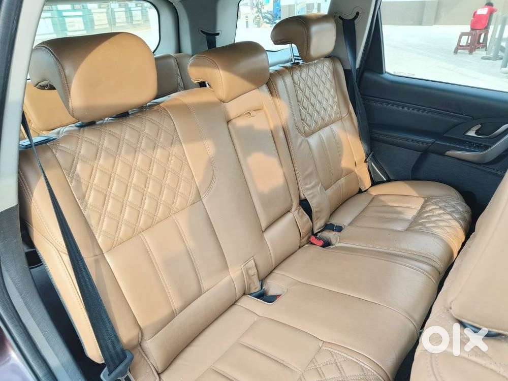 Mahindra Xuv500 W11 Option, 2019, Diesel