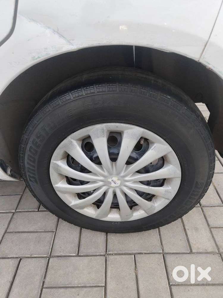 Maruti Suzuki Ritz Vxi, 2015, Petrol