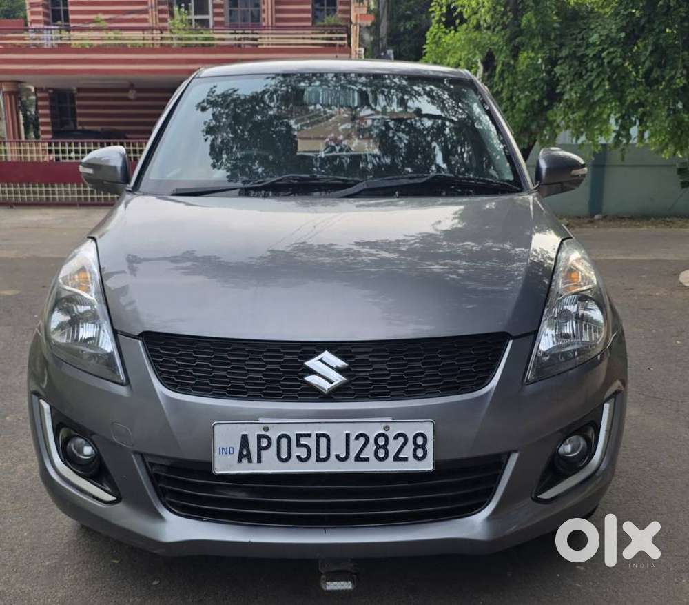 Maruti Suzuki Swift Vxi + Manual, 2016, Petrol