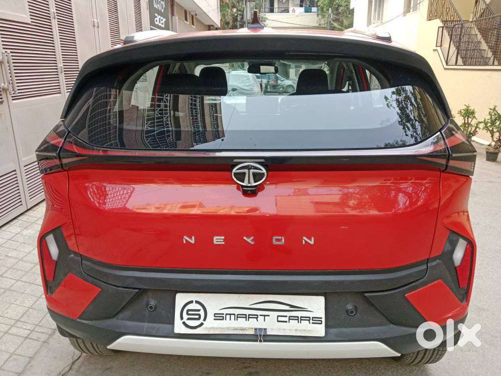 Tata Nexon Creative Plus 1.2 Revotron Petrol 7dca, 2023, Petrol