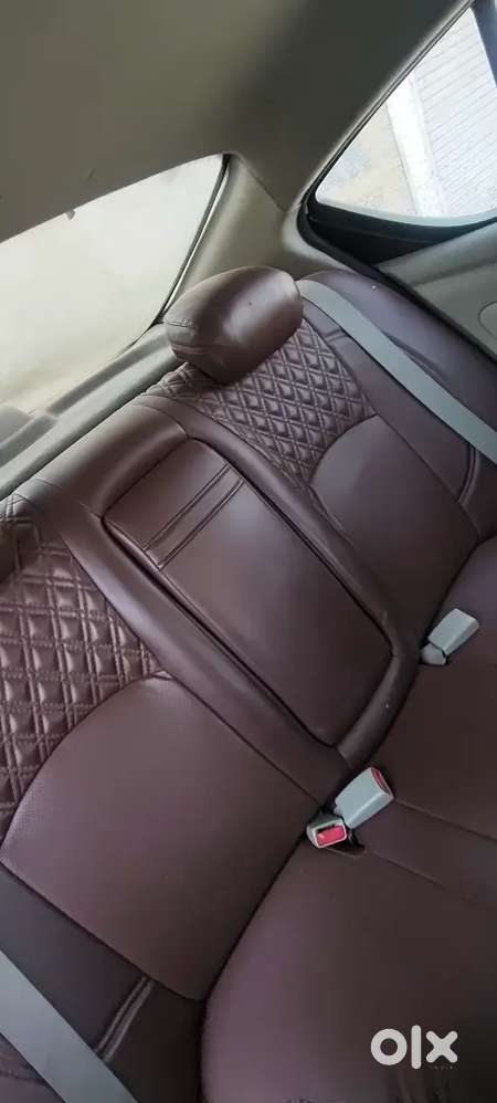 Nissan Sunny 2013
