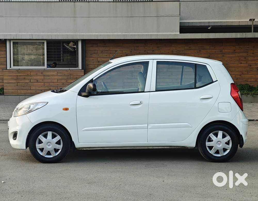 Hyundai I10 Magna 1.1l, 2012, Cng & Hybrids