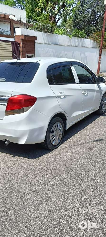 Honda Amaze 2013-2016 E I-vtech, 2015, Diesel
