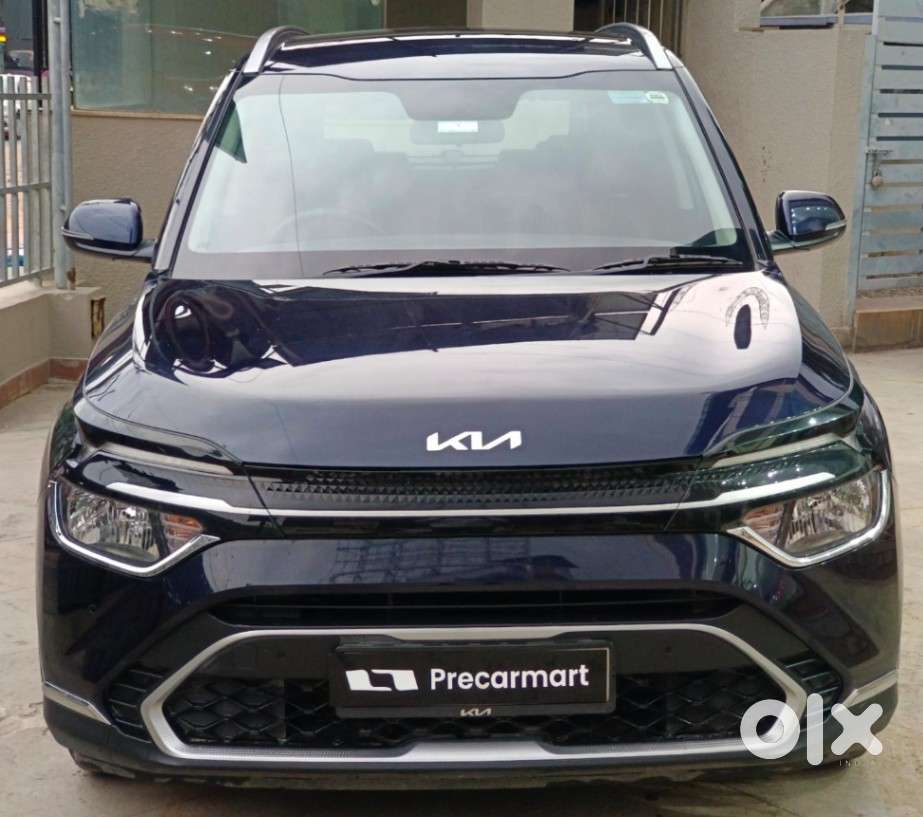 Kia Carens, 2024, Petrol