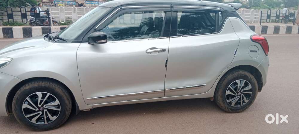 Maruti Suzuki Swift Vxi + Manual, 2018, Petrol