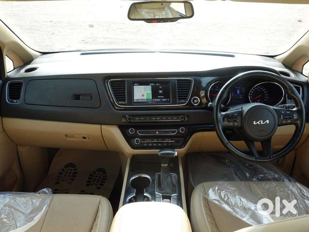 Kia Carnival Limousine Plus 7 Str, 2023, Diesel