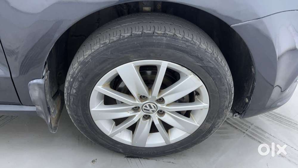 Volkswagen Polo 2009-2013 Petrol Highline 1.2l, 2017, Petrol