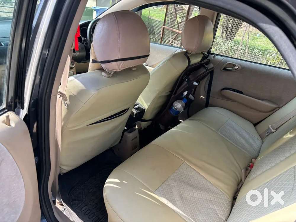 Honda City Zx 2006 Cng & Petrol Well Maintained