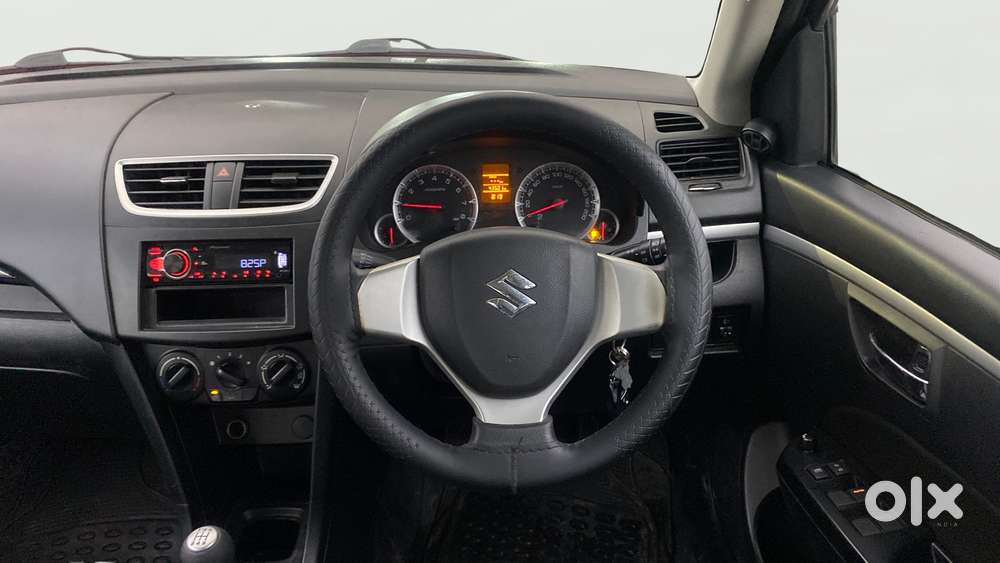 Maruti Suzuki Swift 2011-2014 Vxi, 2013, Petrol