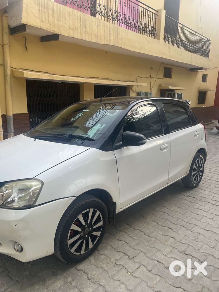 Toyota Etios Liva V Limited 2015
