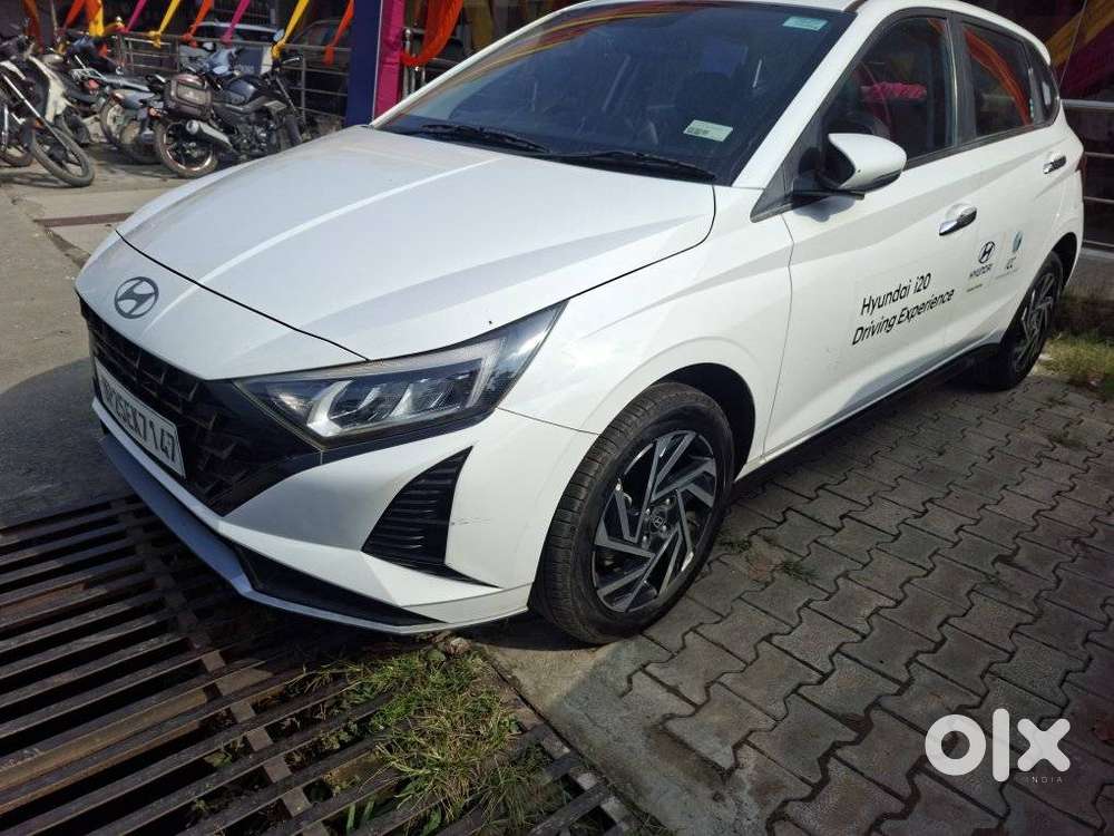 Hyundai Elite I20 Asta (o) 1.2 Mt, 2025, Petrol