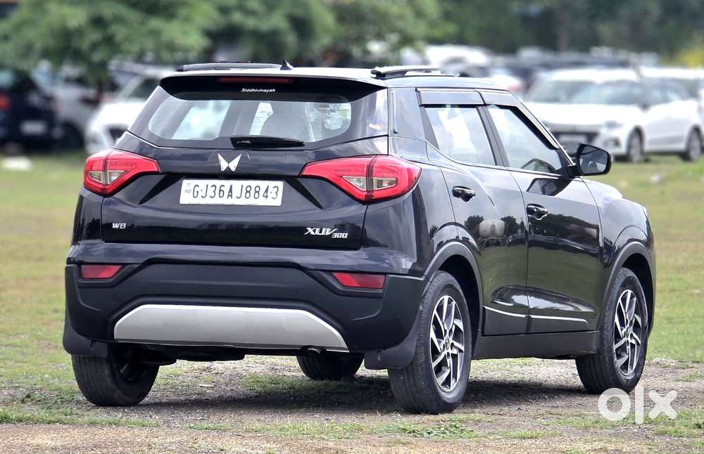 Mahindra Xuv300 W8 Option Diesel, 2024, Diesel