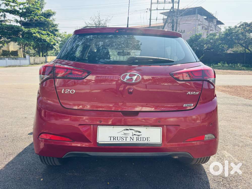 Hyundai I20 Diesel Asta Option, 2015, Diesel