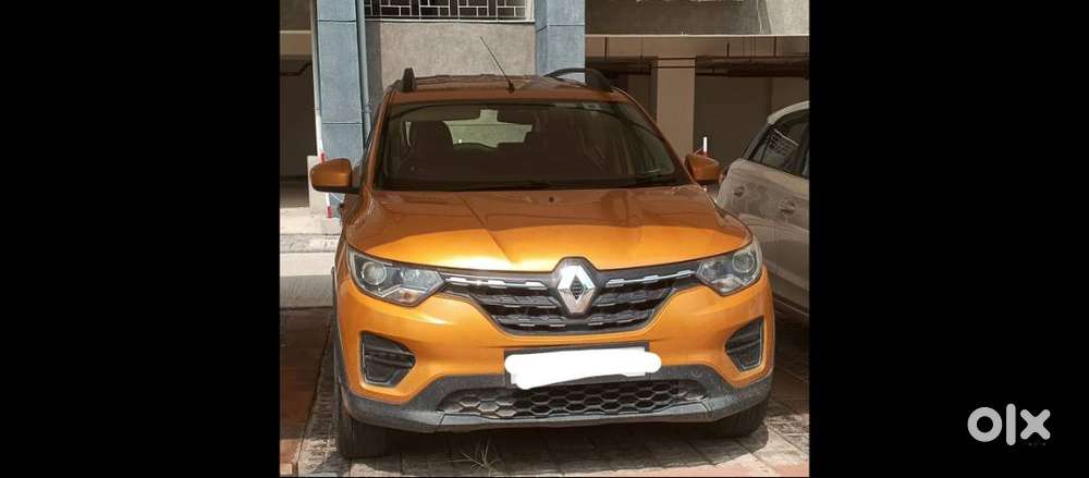 Mustard Colour Renault Triber With 15inch Alloy Wheels